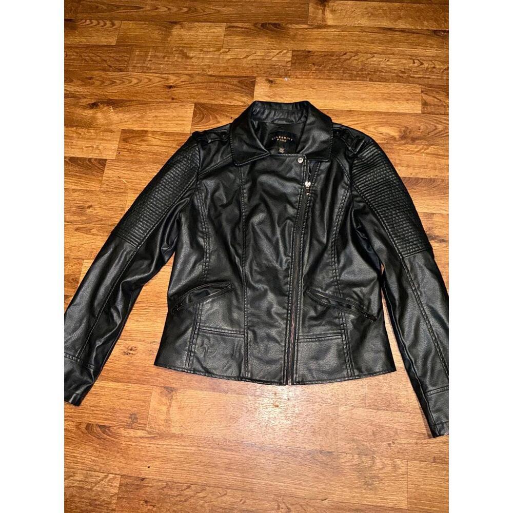 Celebrity Pink Women’s L Black Jacket